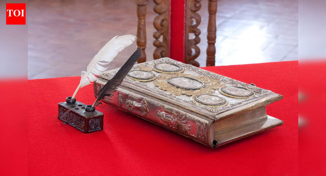 Weekly Lal Kitab Horoscope, December 1-7, 2025: A soul-level decision awaits; these zodiac signs cannot delay