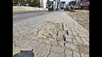 PMRDA commissioner sets Dec 5 deadline to fill potholes in and around Hinjewadi IT Park
