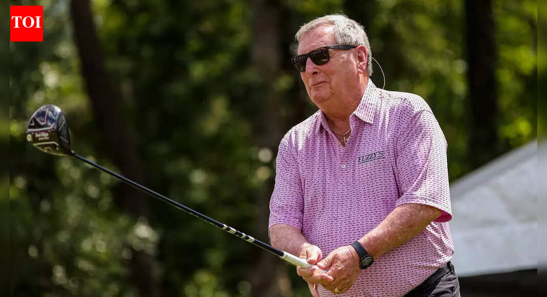 Fuzzy Zoeller's cause of death: Golf legend and two-time major winner dies at age 74