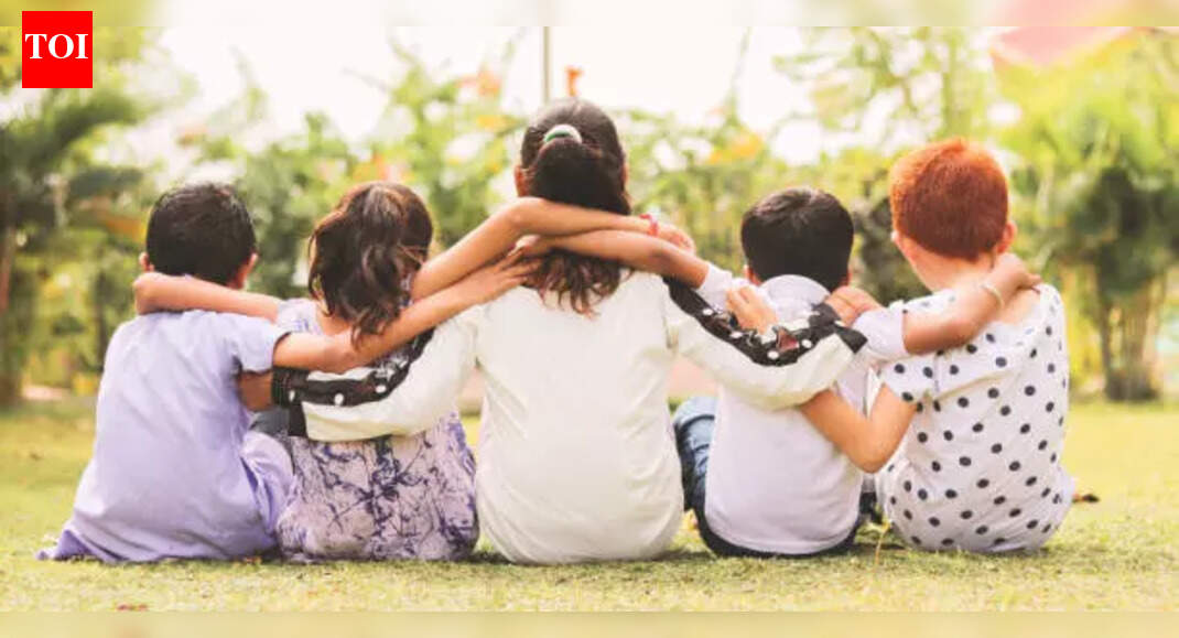 Friendship breakups hurt too, how to teach teens emotional healing