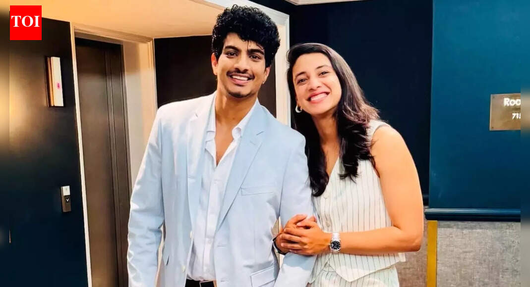 <div>Palash's mother assures wedding with Smriti will happen soon</div>