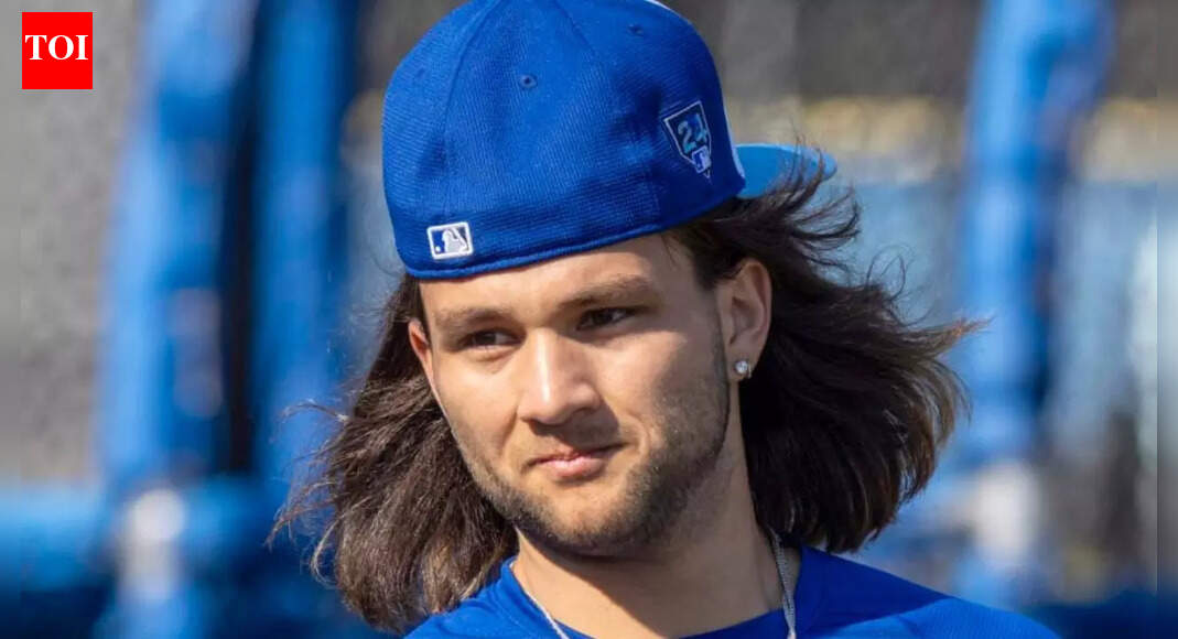 Bo Bichette contract talks hit another pause after analysts explain major risks facing the Toronto Blue Jays