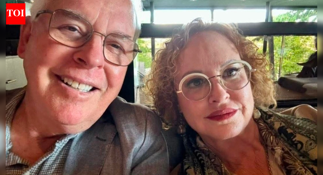 <div>US couple under fire for housing DC shooter Rahmanullah Lakanwal, wife, 5 children; raised fund for 'truly genuine people'</div>