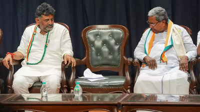 Karnataka CM tussle: Congress high command cracks whip; Sidda invites DKS for breakfast meet