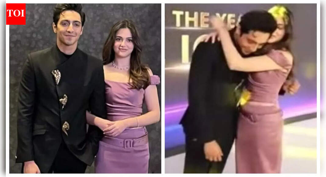 Aneet Padda crowns Ahaan Panday 'best man in the world'; rumoured couple HUG as they re-create 'Saiyaara' scene - WATCH