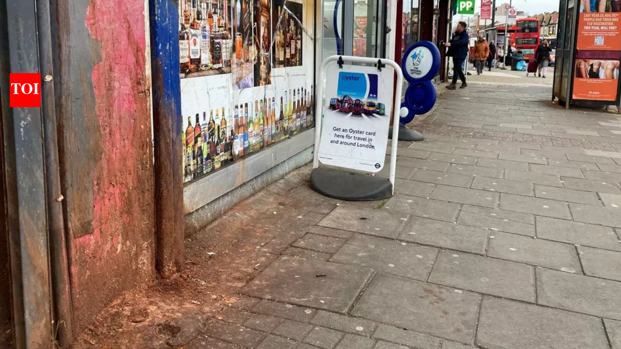 Row erupts over £30,000 paan spit clean-up in London: 'Import the third  world. Become the third world.'