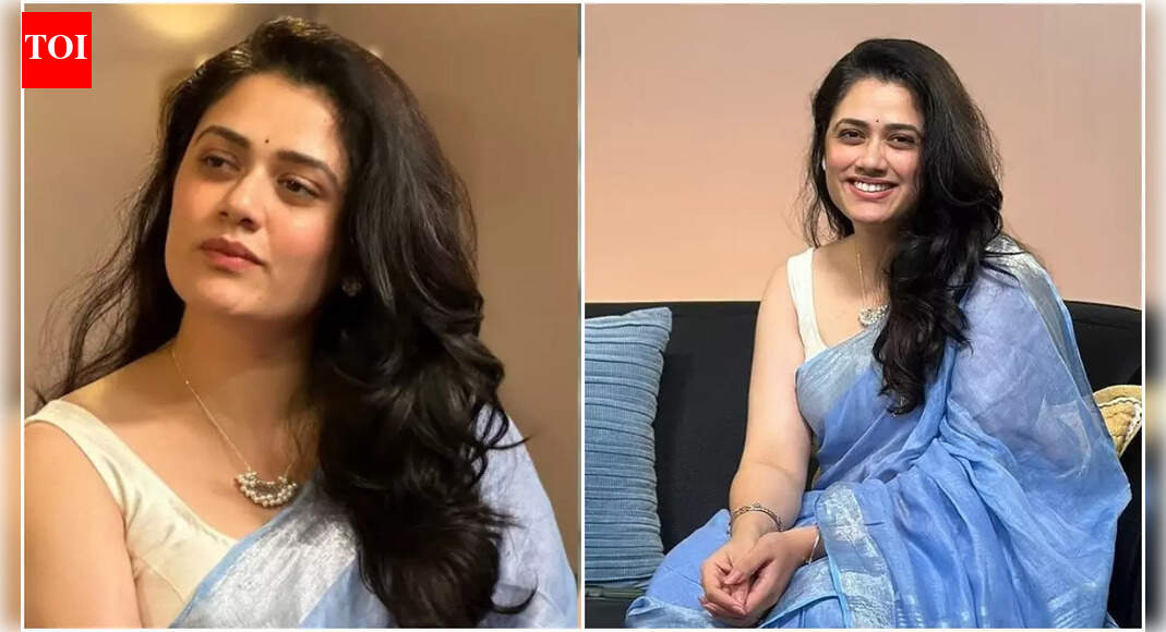 <div>​Girija: Facts about the blue saree girl you didn't know</div>