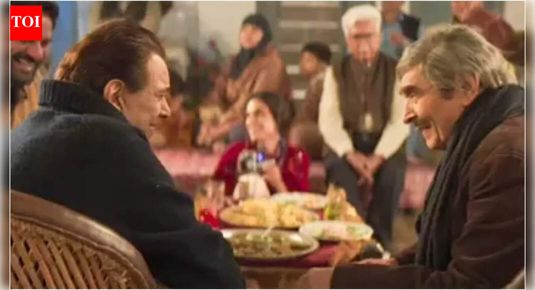 'Ikkis': 'Veeru' Dharmendra and 'Jailor' Asrani of 'Sholay' set to reunite one last time in Sriram Raghavan's film