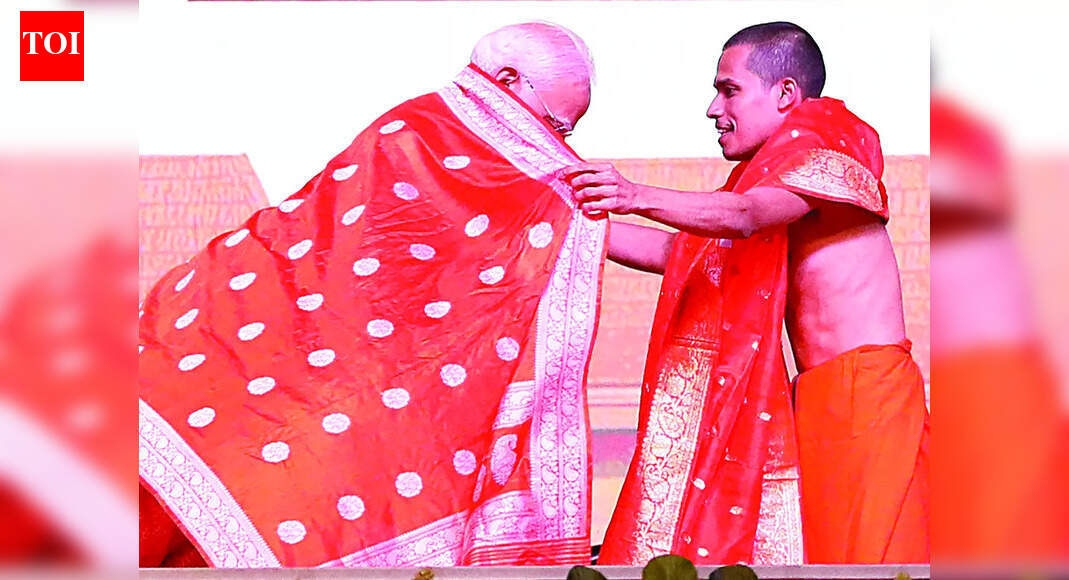 Modi’s spiritual discipline helped India’s progress: Partagal swami