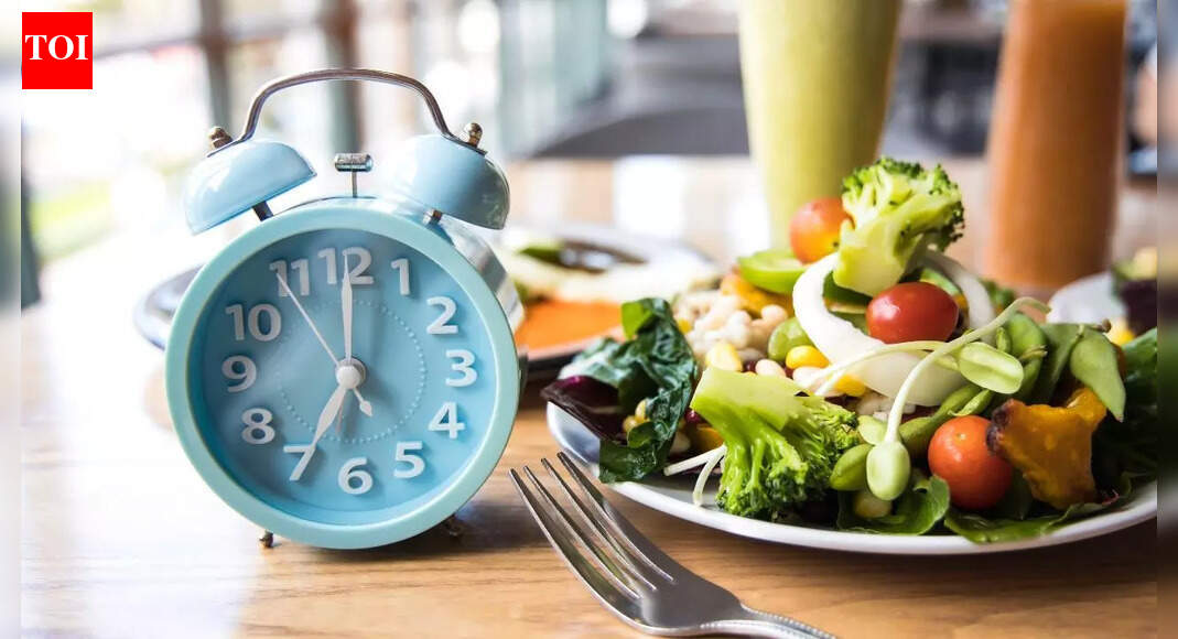 Is a 36-hour fast safe for your health? Doctors reveal metabolic changes, electrolyte dangers and who should avoid it | – The Times of India