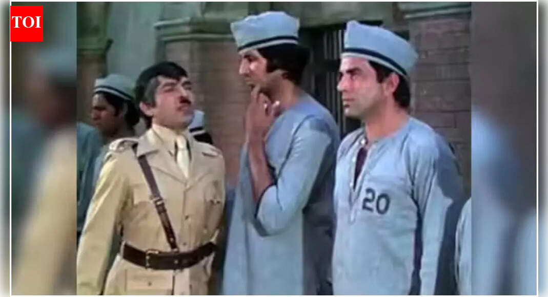 'Ikkis': 'Sholay' co-stars Dharmendra and Asrani reunite in Amitabh Bachchan's grandson Agastya Nanda's debut film
