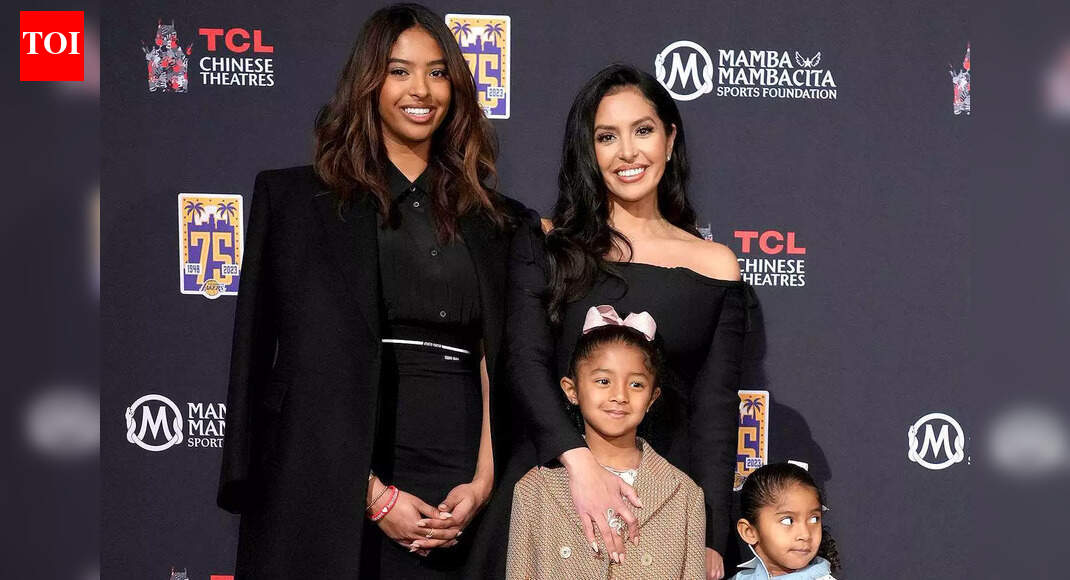Kobe Bryant's wife Vanessa Bryant turns Disneyland into family adventure as her daughters steal the spotlight