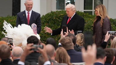 Turkeys pardoned, Democrats roasted: How Trump turned Thanksgiving into political spectacle