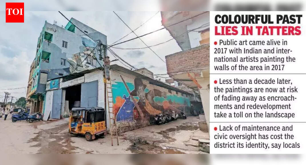 Maqta art dist loses identity as murals fade & disappear