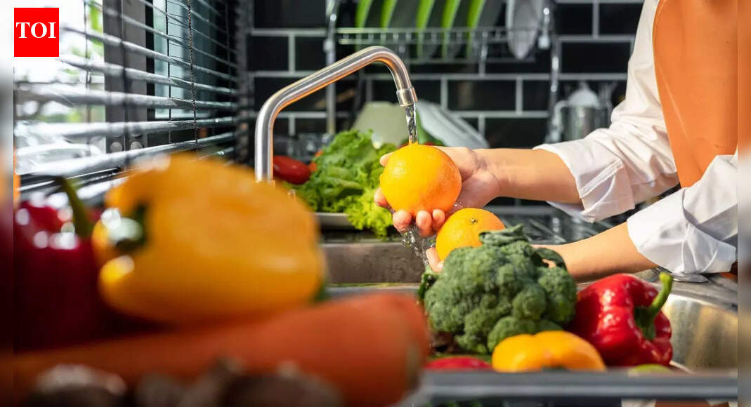 Should you wash your vegetables in cold water or hot water: Experts explain