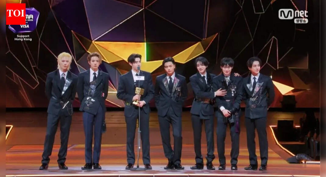 Enhypen wins Artist of the Year at 2025 MAMA Awards; Members express gratitude: 'Feels like a gift from ENGENEs on our fifth anniversary'