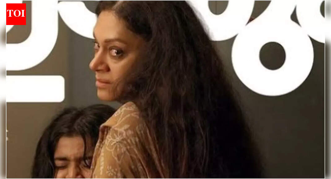 <div>'Thudarum': Director explains why Lalitha didn’t kill George sir</div>