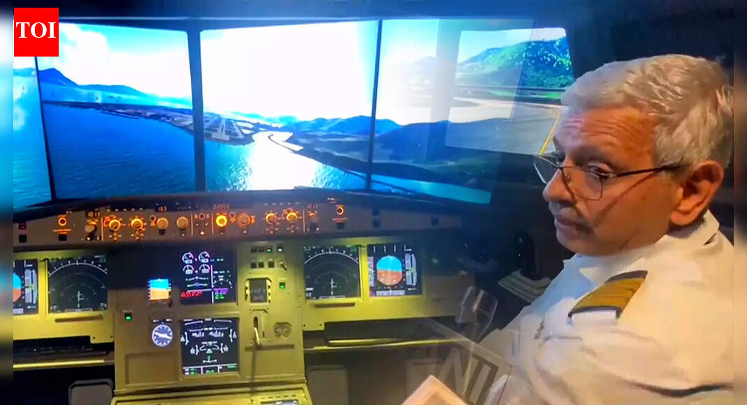 Airbus A320 Glitch: Ex-IAF Pilot Shows How ELAC 2 Fails In Real-Time Flight Simulation