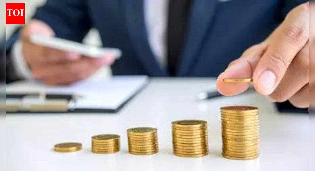 FPI outflows resume in November: Rs 3,765 crore offloaded; global risk-off and high domestic valuations hit sentiment