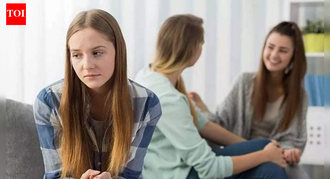 When your teen girl doesn’t want to talk: What parents can do