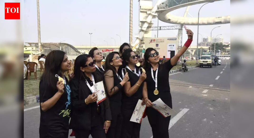 From first-timers to veterans, TOI Natun Para 10K Marathon brings New Town alive | Kolkata News  timesofindia.indiatimes.com