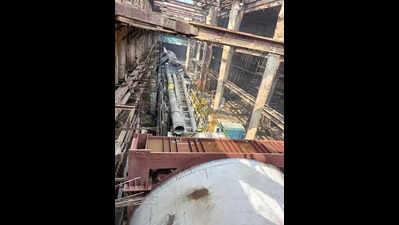 DMRC constructs underground tunnel without disrupting services on Red Line