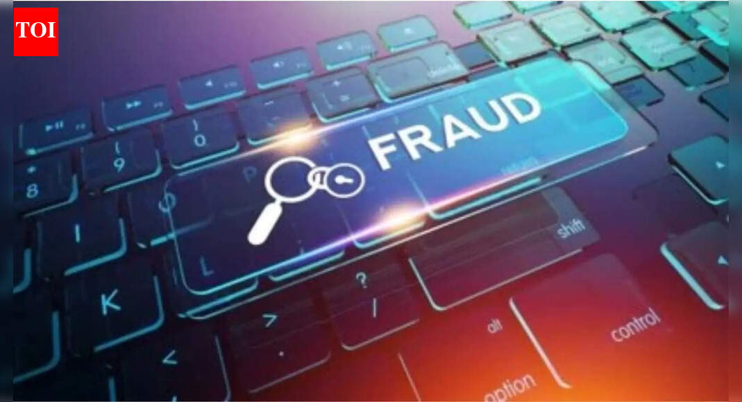 Cyberfraud gang busted in Buxar, 18 held