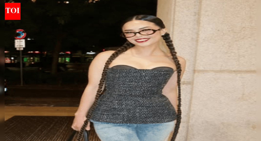 Valkyrae clears up controversy as past joke about wealth goes viral again