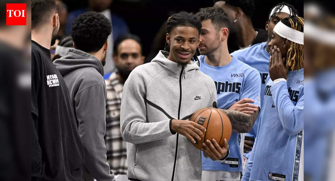 Is Ja Morant playing tonight vs th4e Sacramento Kings? Latest update on the Memphis Grizzlies star's injury report (November 30, 2025)