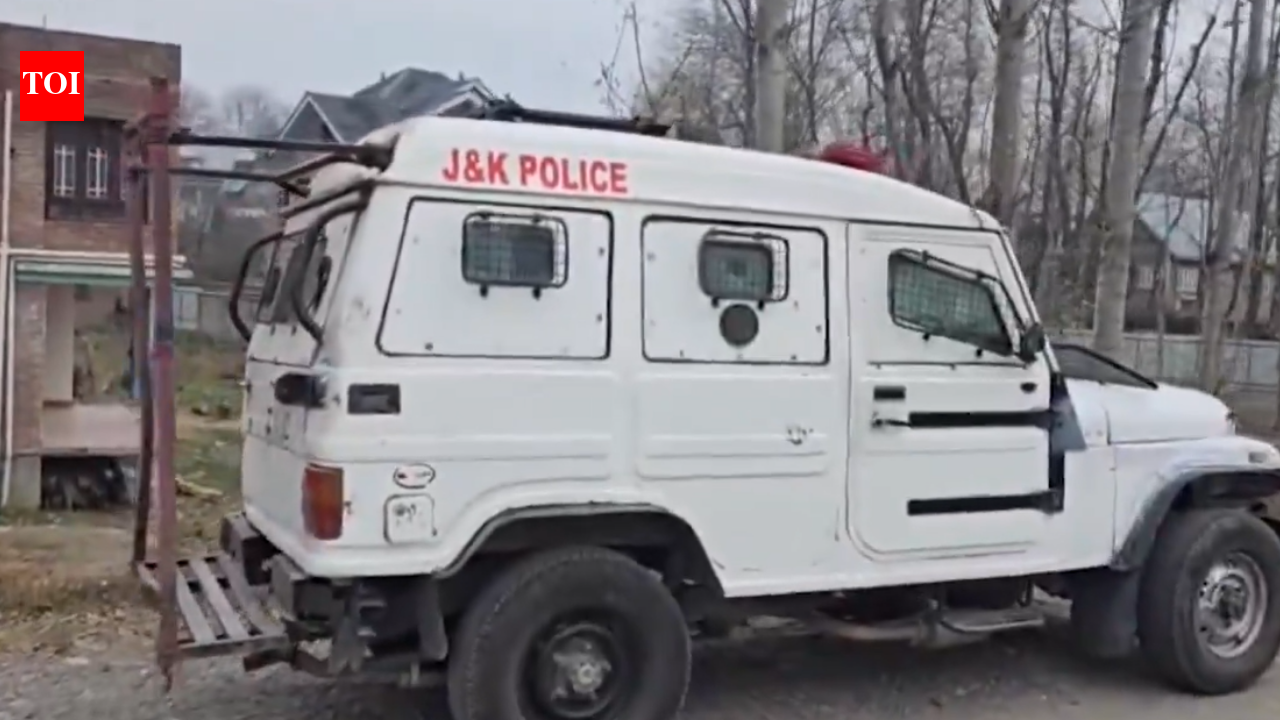 Delhi Blast Probe: NIA raids 8 locations in J&K; search under way at suspect Jasir Bilal Wani’s house