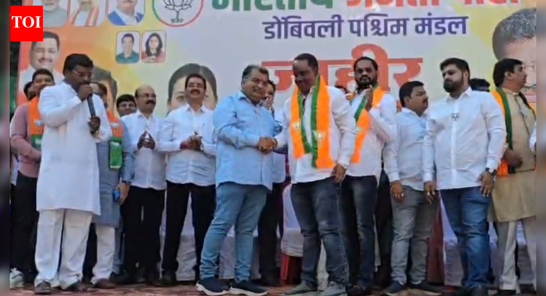 Ahead of polls, Kalyan MNS district chief defects to BJP