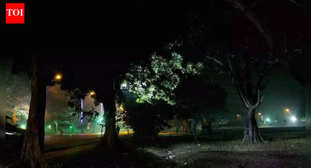 Kolkata: Woman 'assaulted, molested' inside moving car for nearly an hour; found drugged, abandoned in Maidan