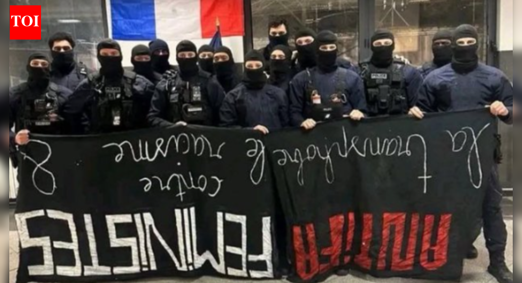 French cops under fire: Feminist banner mocked; Paris Police opens investigation