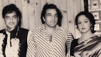 Shatrughan Sinha calls it ‘heartbreaking’ to meet Hema Malini after Dharmendra’s demise: ‘Tremendous loss of our elder brother’