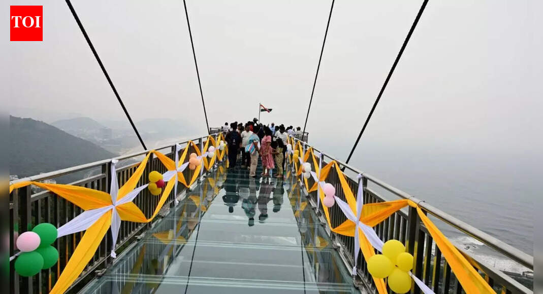 India’s longest cantilever glass skywalk opens in Visakhapatnam