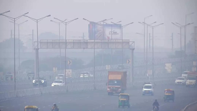 ‘Important to evaluate’: SC asks Centre to revisit Delhi air pollution action plan; big remark on farmers
