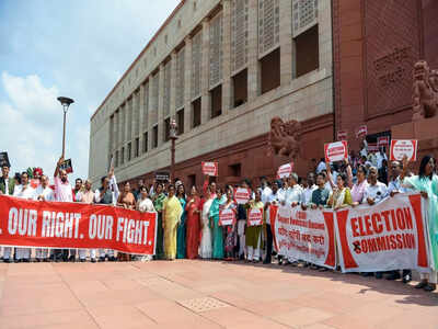 Winter Session: SIR row rocks Parliament on Day 1; who said what