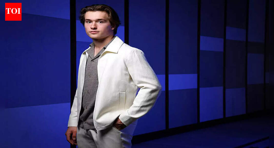 NHL match today: Will Macklin Celebrini play against Utah Mammoth tonight? Latest update on San Jose Sharks forward for December 1