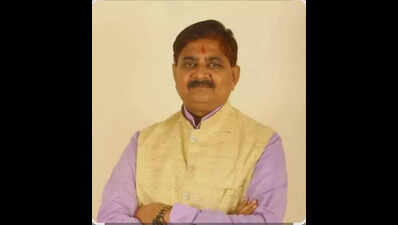 Dhanbad MLA begins stir over stalled works