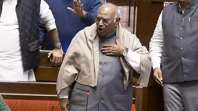 Winter session: Govt’s broken conventions of Parliament, says Kharge