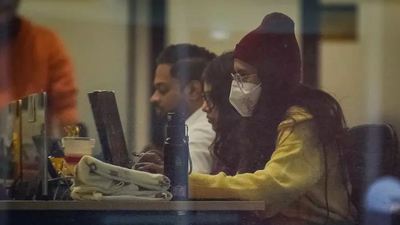 Winter pain: How Delhi’s pollution spikes are mirroring traffic hours