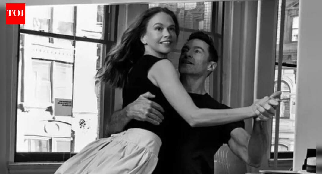 ‘Wolverine’ fame Hugh Jackman and ‘Younger’ star Sutton Foster stun the crowd in matching ensembles at the Gotham Awards