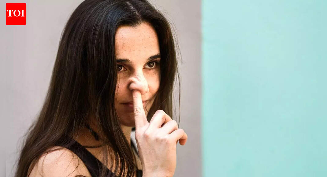 रोजमर्रा की यह आदत घातक बैक्टीरिया को आपके मस्तिष्क में प्रवेश करा सकती है और अल्जाइमर को ट्रिगर कर सकती है