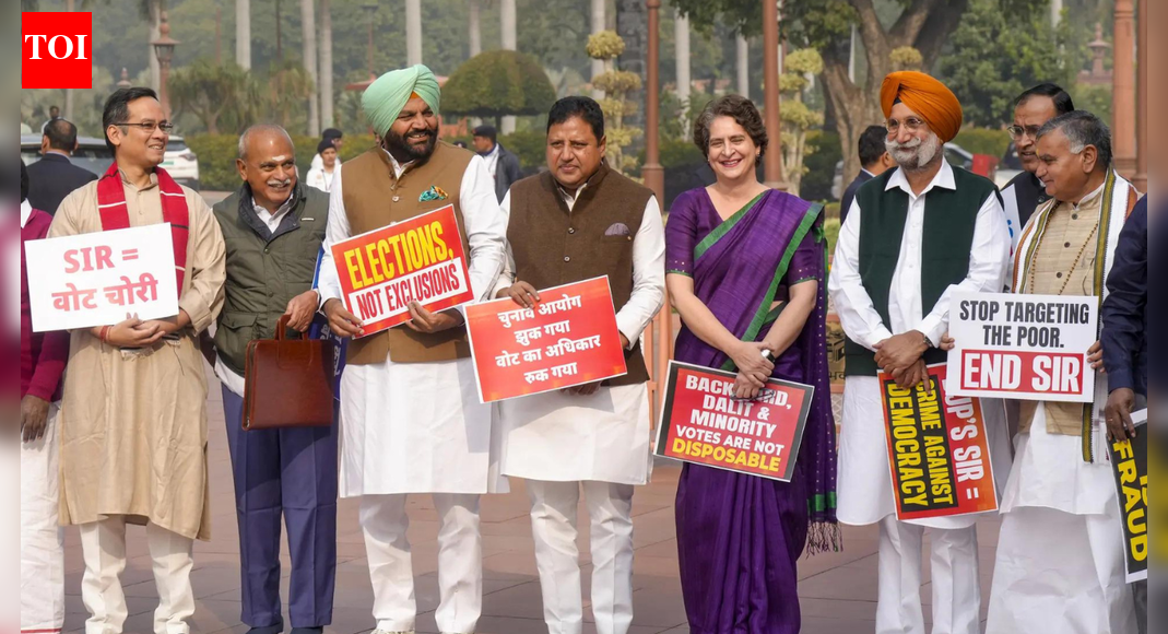 <div>No more adjournments? Govt agrees to opposition's demands; Lok Sabha to discuss electoral reforms next week</div>