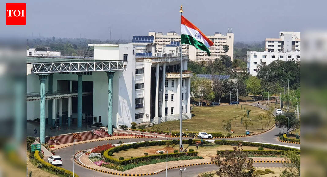 Experts call for stronger defence against real-time cyberthreats