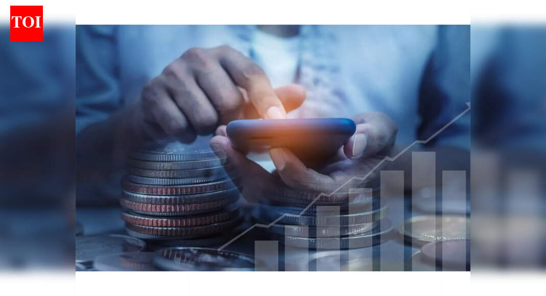 Man acquitted in bank fraud case