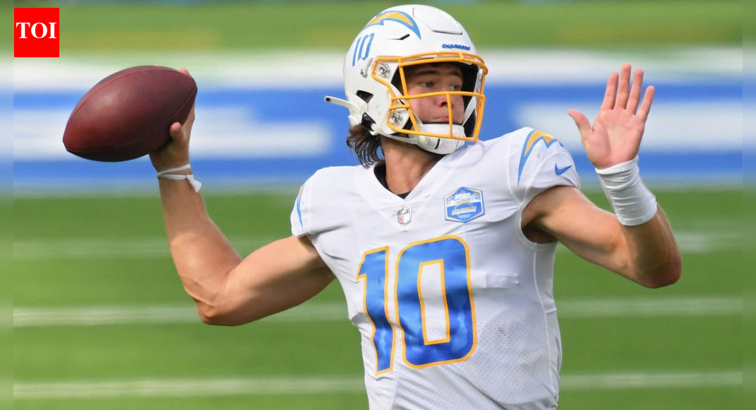 Justin Herbert injury update: Chargers QB listed day-to-day after hand surgery ahead of Eagles game