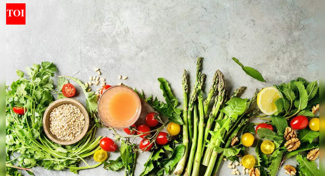 Vegetarians may be more prone to vitamin B12 deficiency; here’s why | – The Times of India