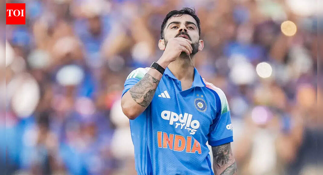 Anushka's adorable reaction to Virat Kohli's 53rd ODI century goes viral — See post