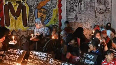 भोपाल त्रासदी रैली में तनाव: बीजेपी ने आरएसएस का पुतला जलाने की योजना का आरोप लगाया; पुलिस हस्तक्षेप करती है